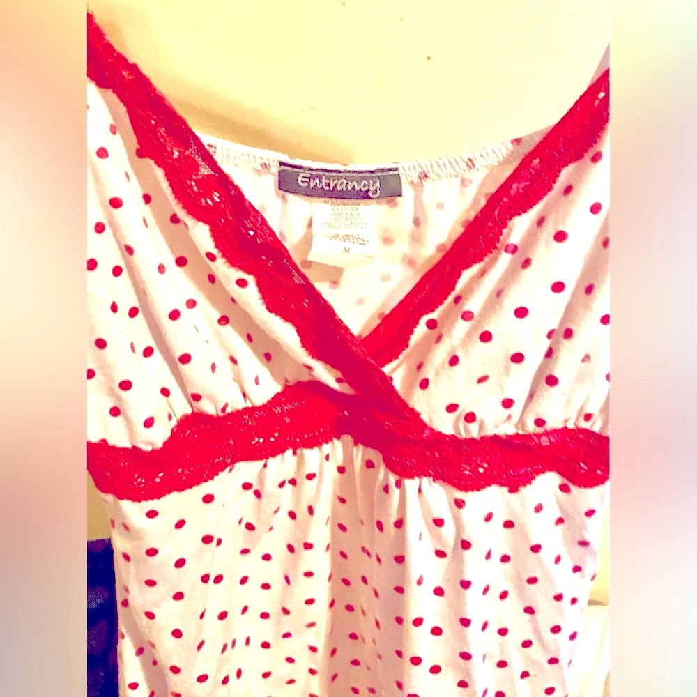 Entrancy Vintage 80s White Tank Top with Pink Polka Dots, Size M